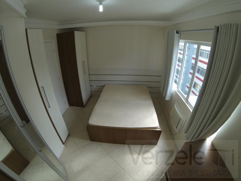 Apartamento à venda com 3 quartos, 127m² - Foto 18