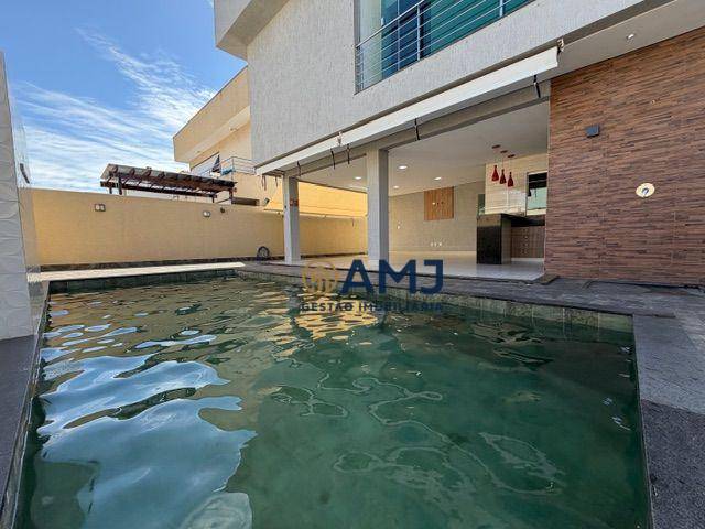 Sobrado, 3 quartos, 320 m² - Foto 2