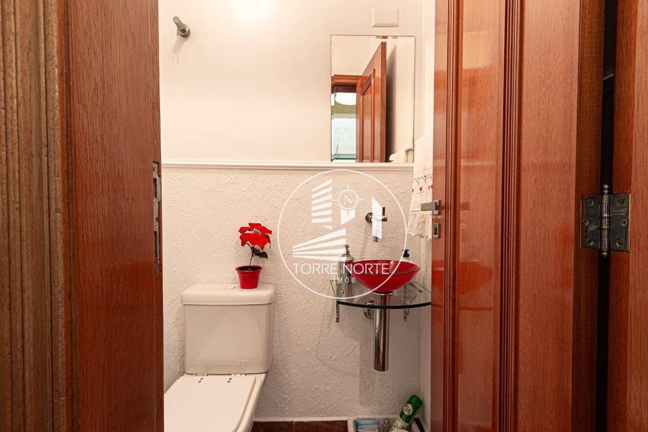 Sobrado à venda com 2 quartos, 178m² - Foto 25