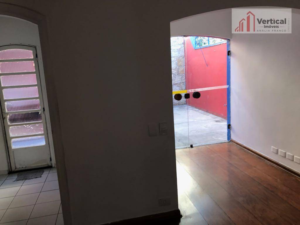 Sobrado para alugar com 4 quartos, 315m² - Foto 8