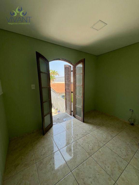 Sobrado à venda e aluguel com 3 quartos, 187M2 - Foto 3