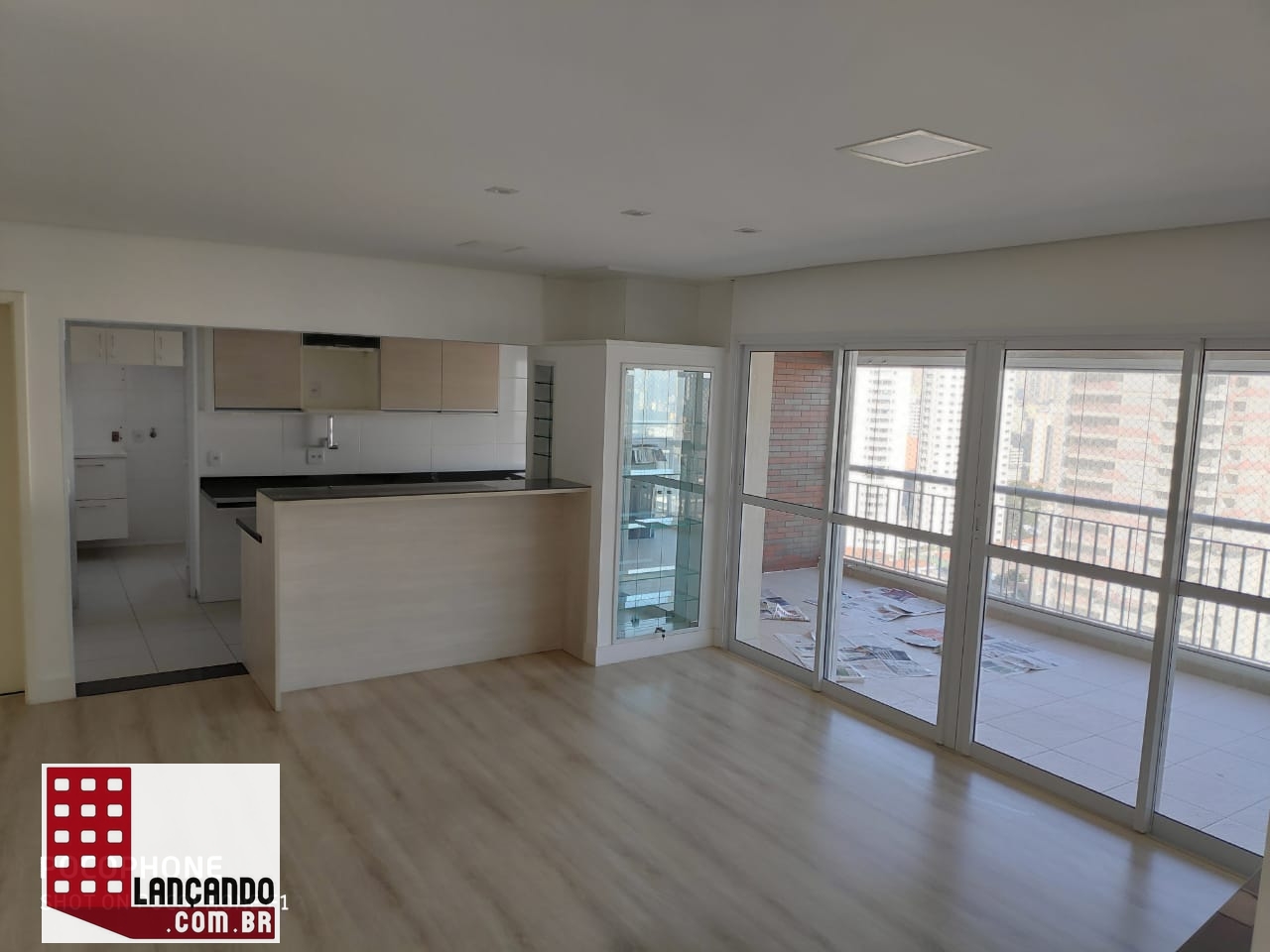 Apartamento à venda com 2 quartos, 105m² - Foto 4