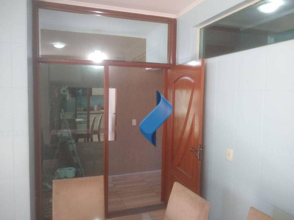 Casa à venda com 2 quartos, 155m² - Foto 6