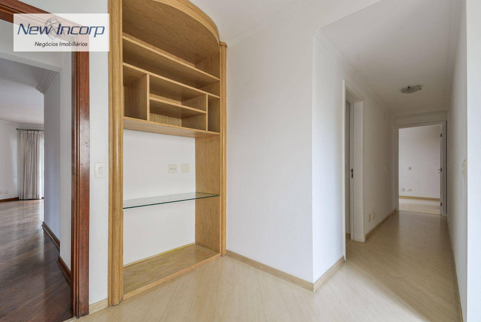 Apartamento à venda com 3 quartos, 178m² - Foto 12