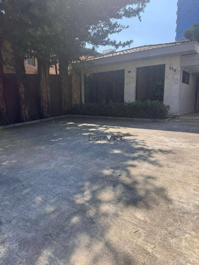 Casa à venda e aluguel com 6 quartos, 350m² - Foto 5