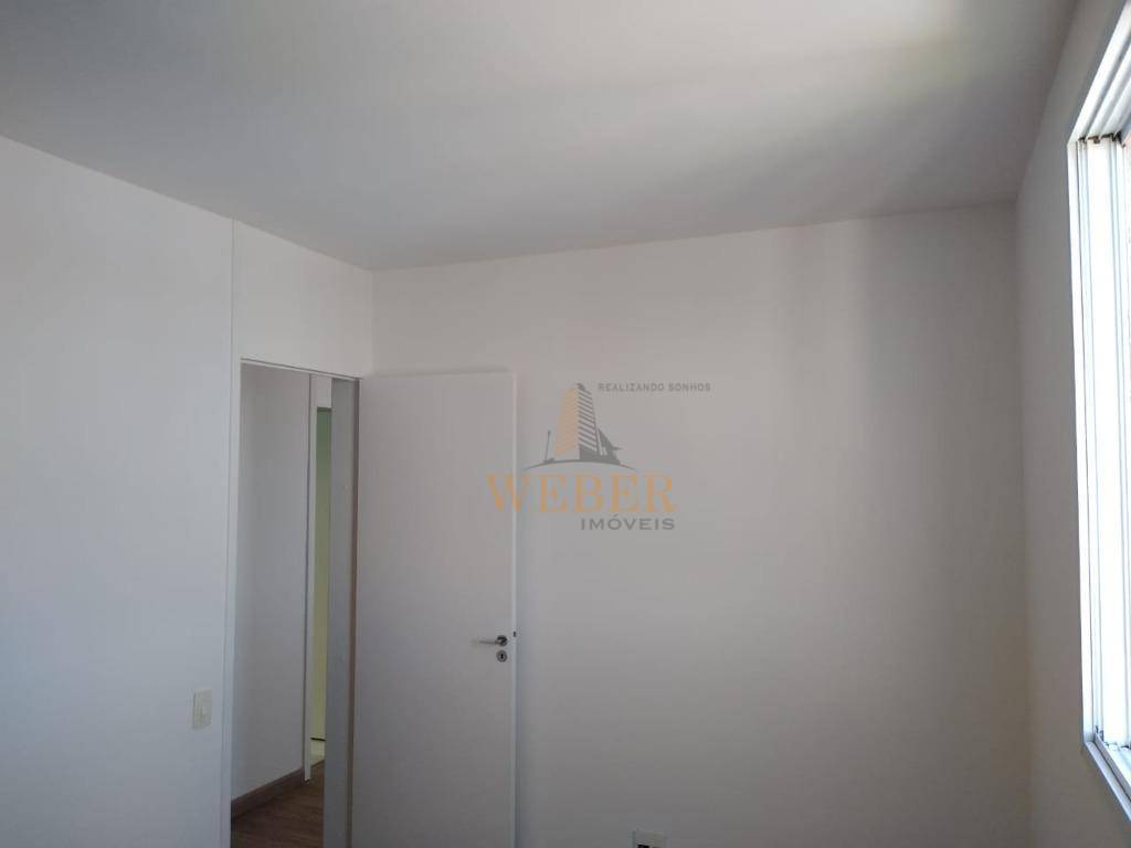 Apartamento à venda com 2 quartos, 70m² - Foto 16