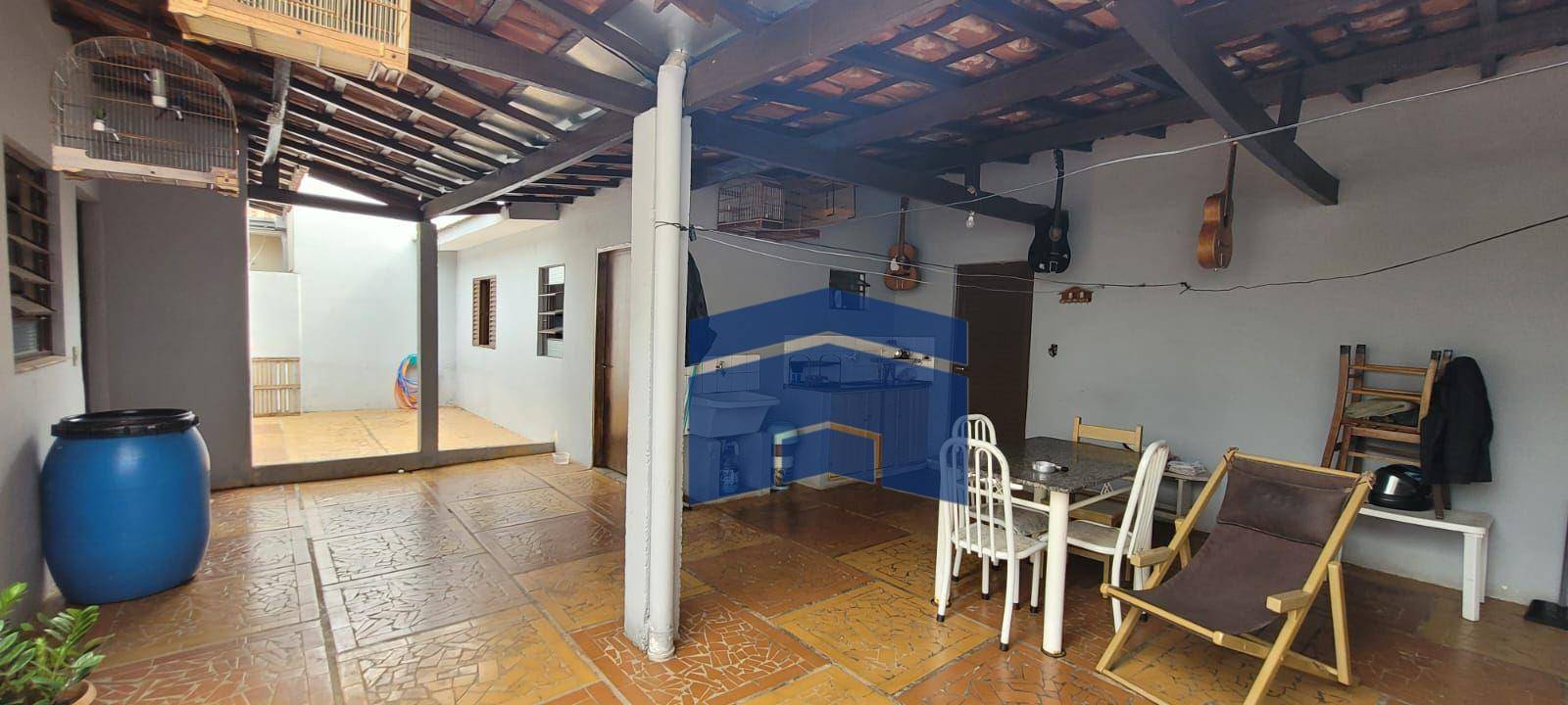 Casa à venda com 3 quartos, 193m² - Foto 17