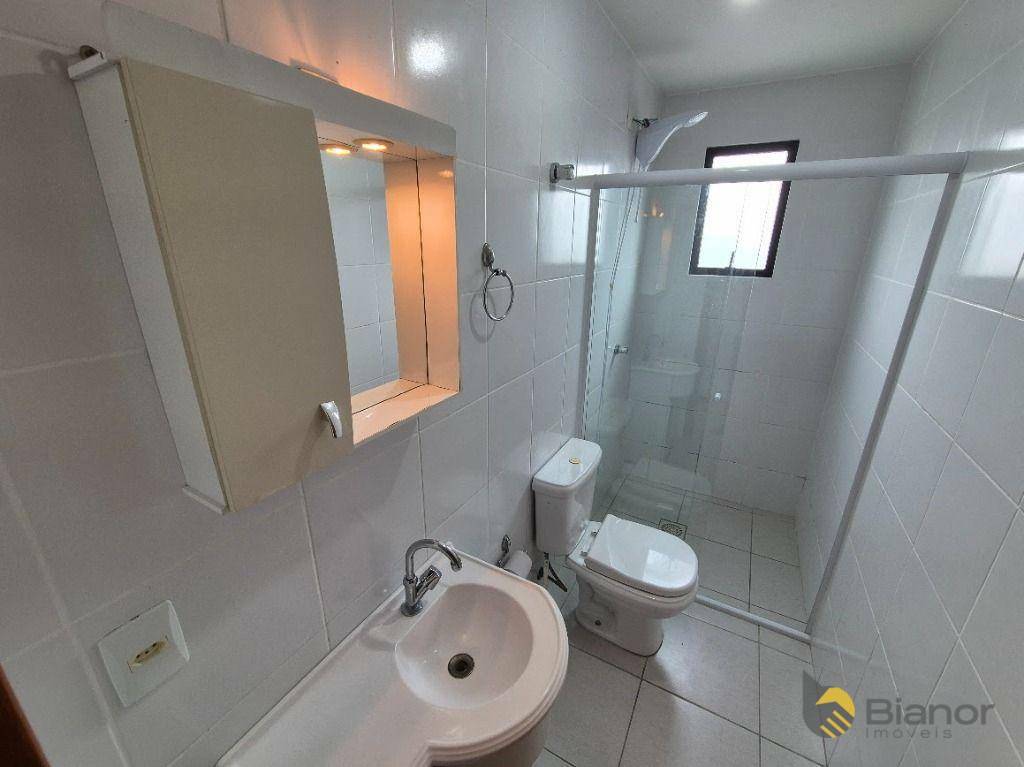 Apartamento para alugar com 2 quartos, 64m² - Foto 15