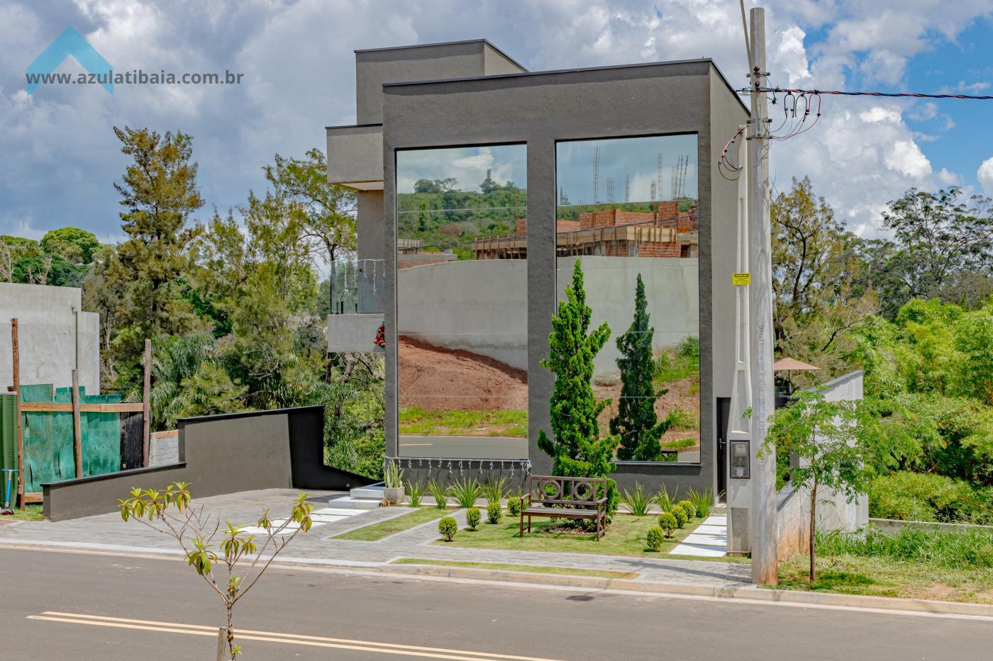 Casa de Condomínio à venda com 3 quartos, 450m² - Foto 2