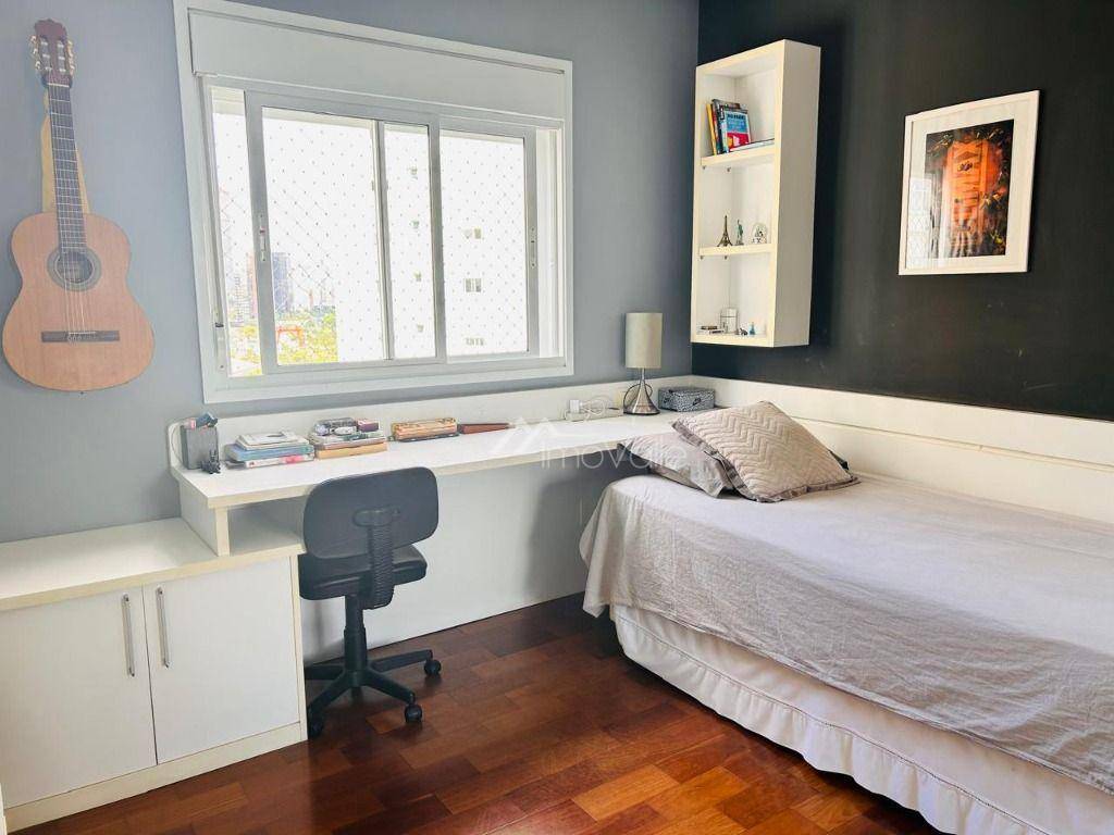 Apartamento à venda com 3 quartos, 190m² - Foto 20