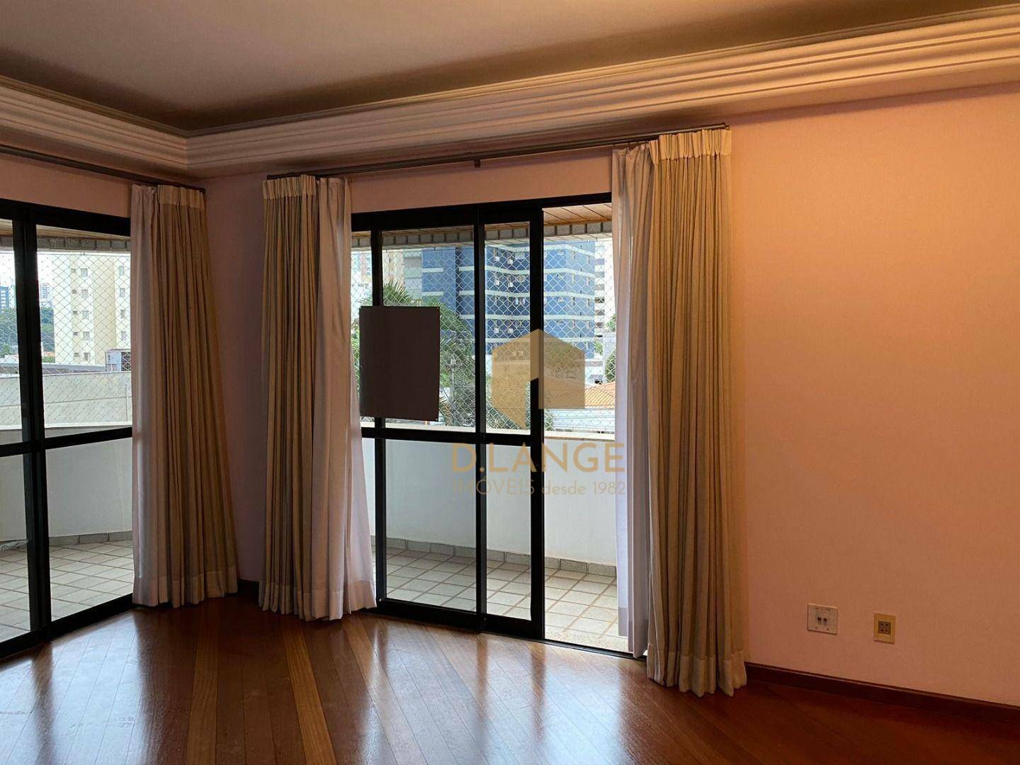 Apartamento à venda com 4 quartos, 156m² - Foto 2