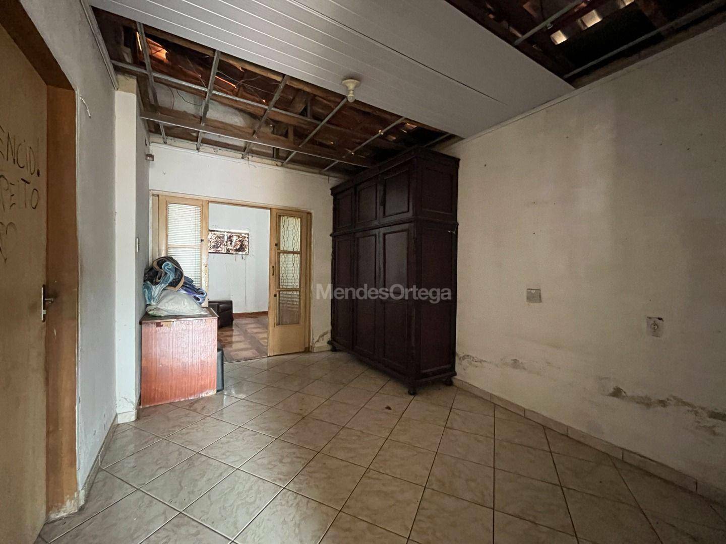 Casa à venda com 2 quartos, 184m² - Foto 5