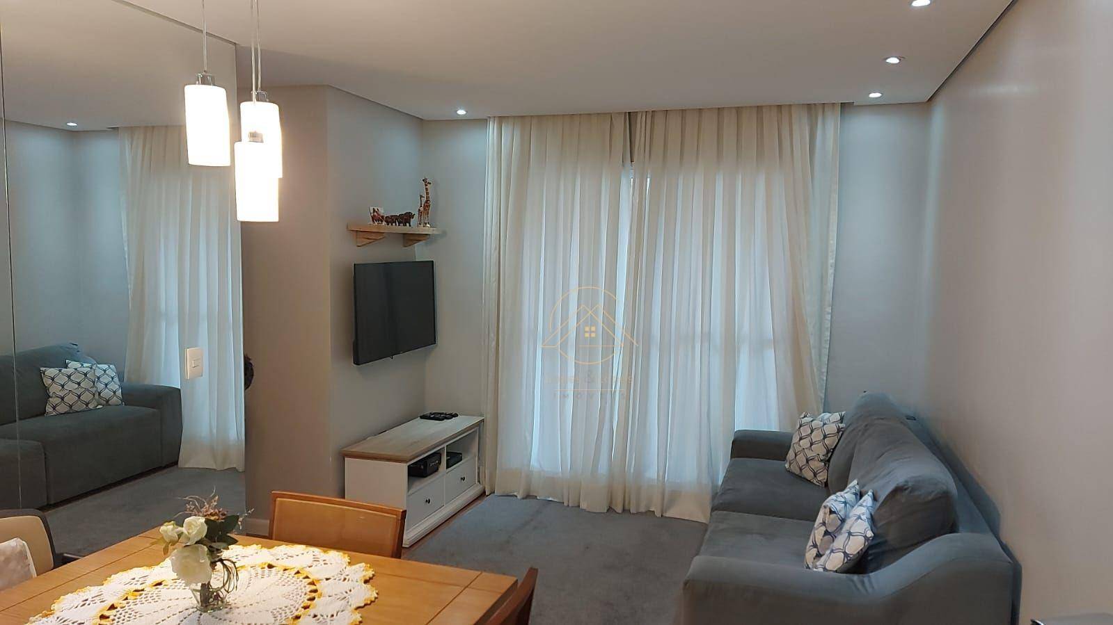 Apartamento à venda com 3 quartos, 67m² - Foto 1