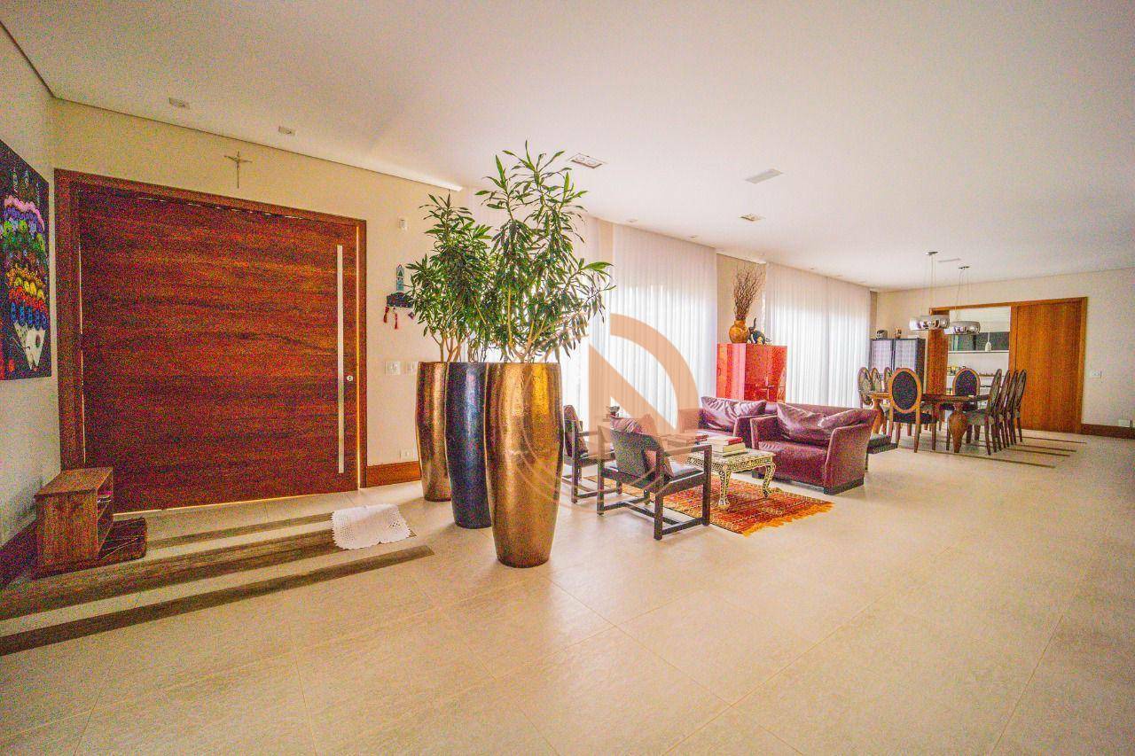 Casa à venda e aluguel com 5 quartos, 687m² - Foto 4