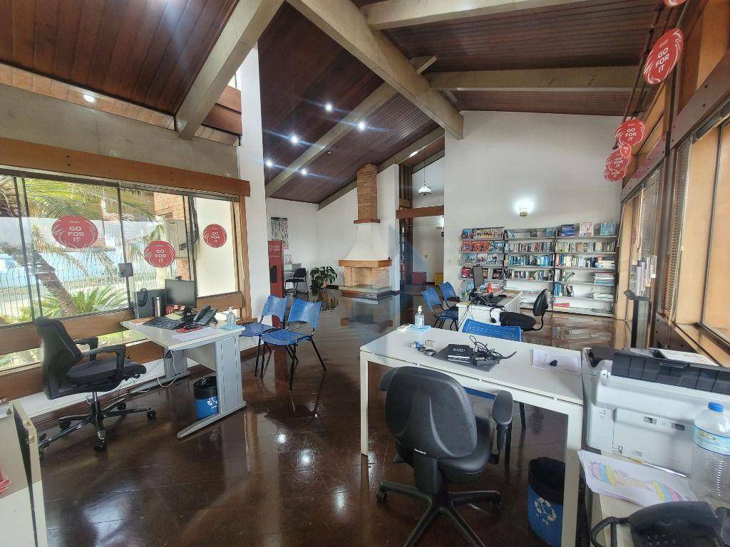 Casa à venda com 5 quartos, 609m² - Foto 35