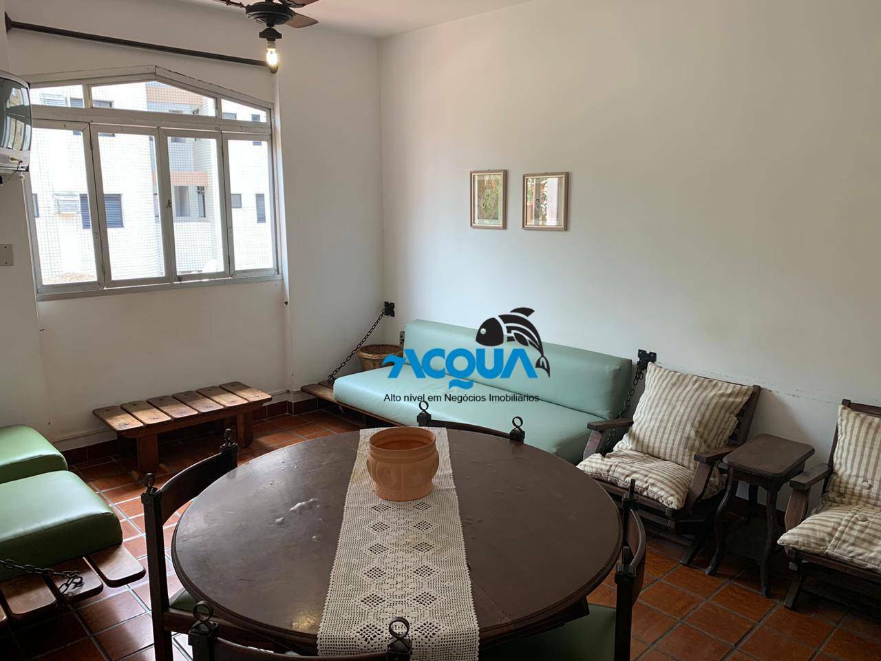 Apartamento à venda com 3 quartos, 110m² - Foto 2