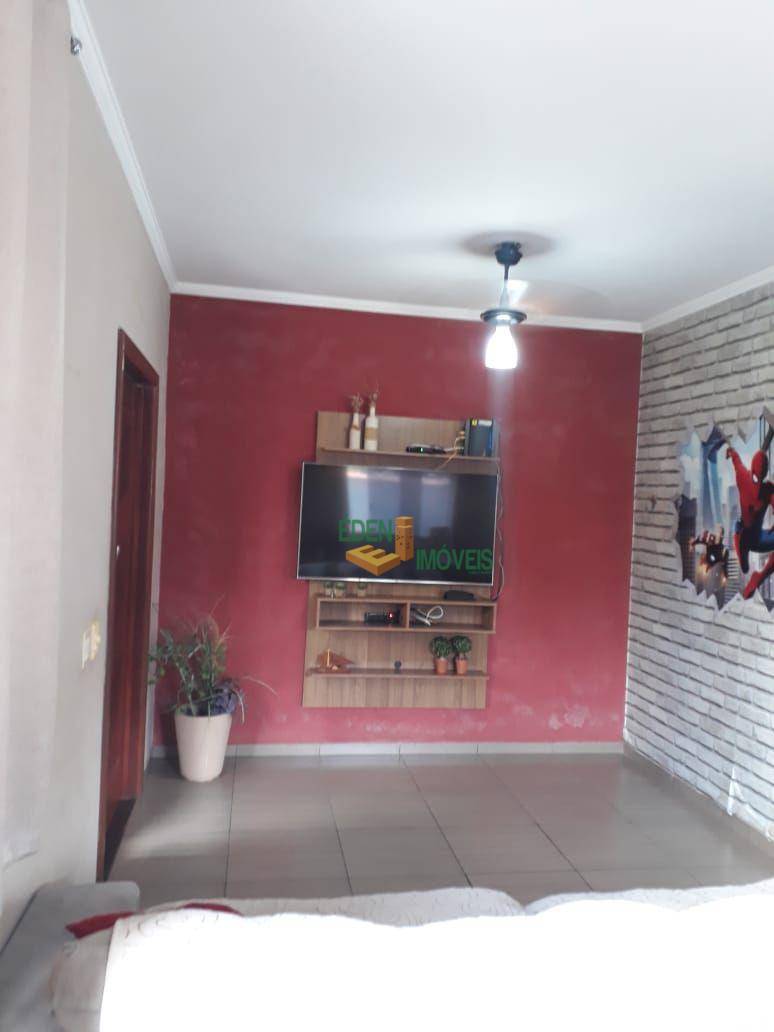 Casa à venda com 2 quartos, 84m² - Foto 3