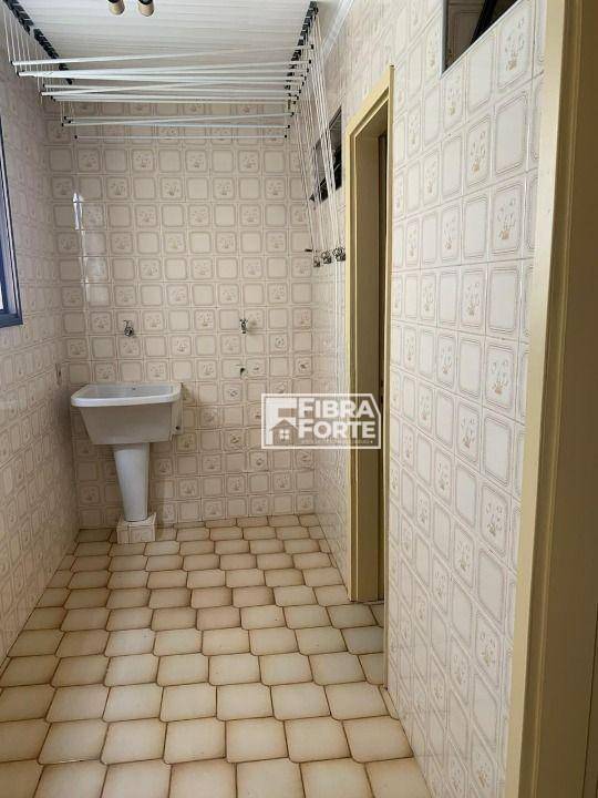 Apartamento à venda com 2 quartos, 72m² - Foto 9