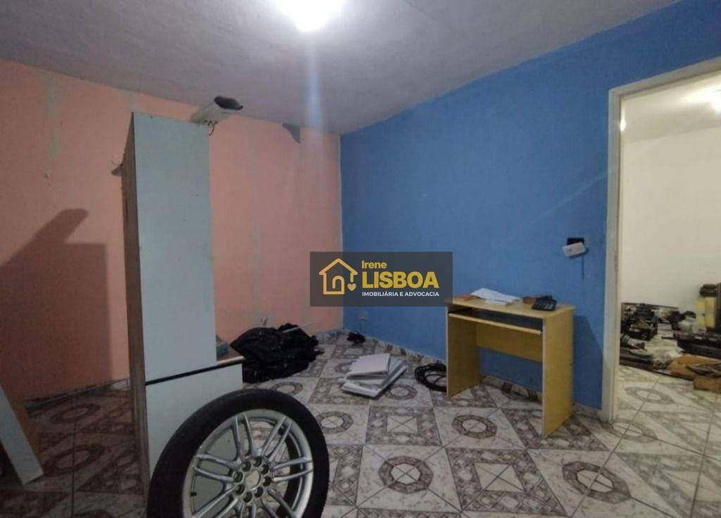 Casa à venda com 6 quartos, 250m² - Foto 26