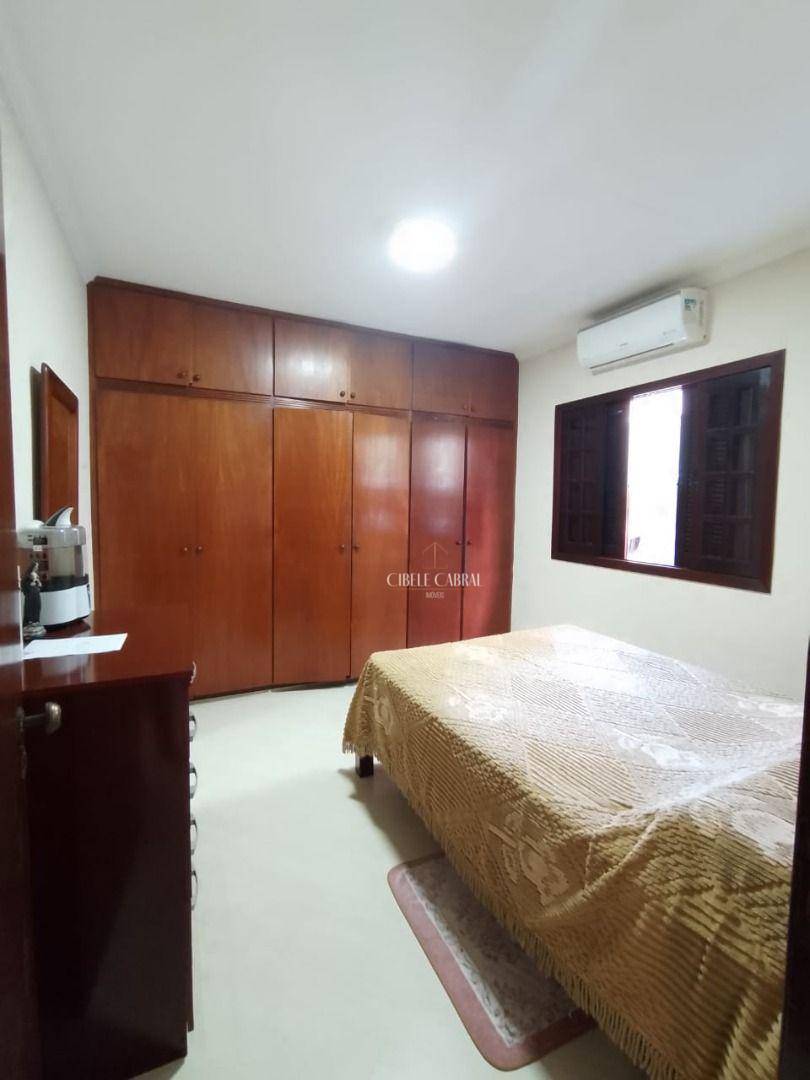 Casa à venda com 3 quartos, 136m² - Foto 7