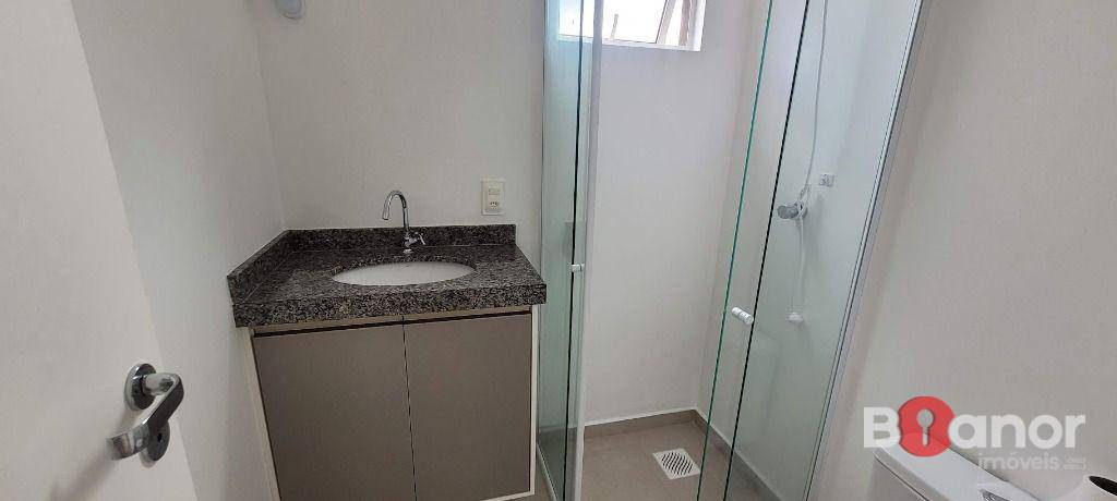 Apartamento à venda e aluguel com 3 quartos, 75m² - Foto 13