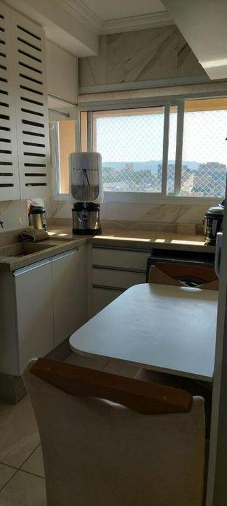 Apartamento à venda com 3 quartos, 68m² - Foto 10