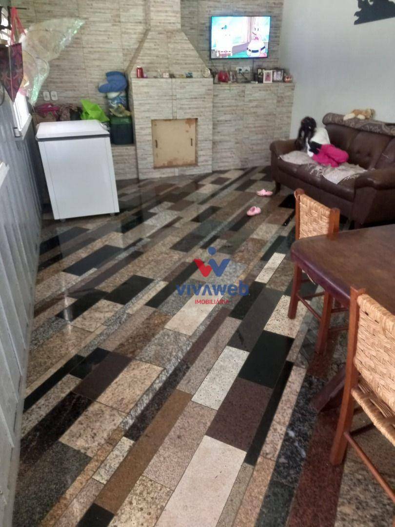 Chácara à venda com 3 quartos, 200m² - Foto 9