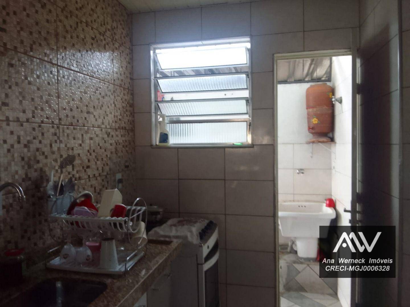 Apartamento à venda com 2 quartos, 60m² - Foto 13