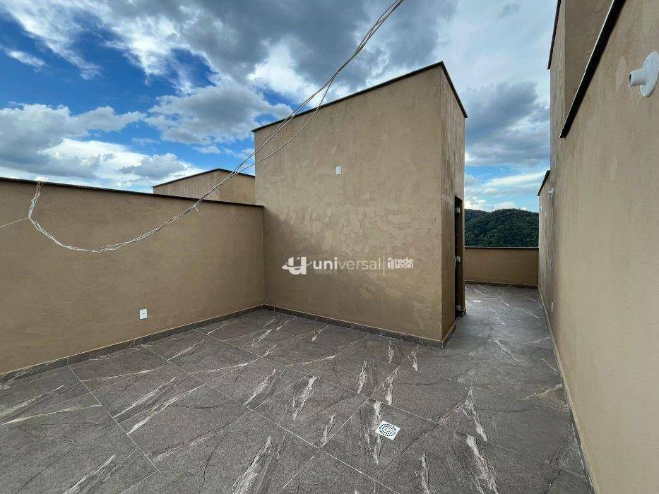 Casa à venda com 2 quartos, 150m² - Foto 10