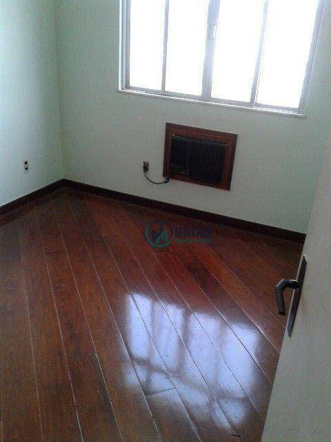 Apartamento à venda com 2 quartos, 78m² - Foto 5