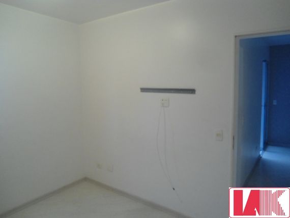 Apartamento para alugar com 2 quartos, 78m² - Foto 30