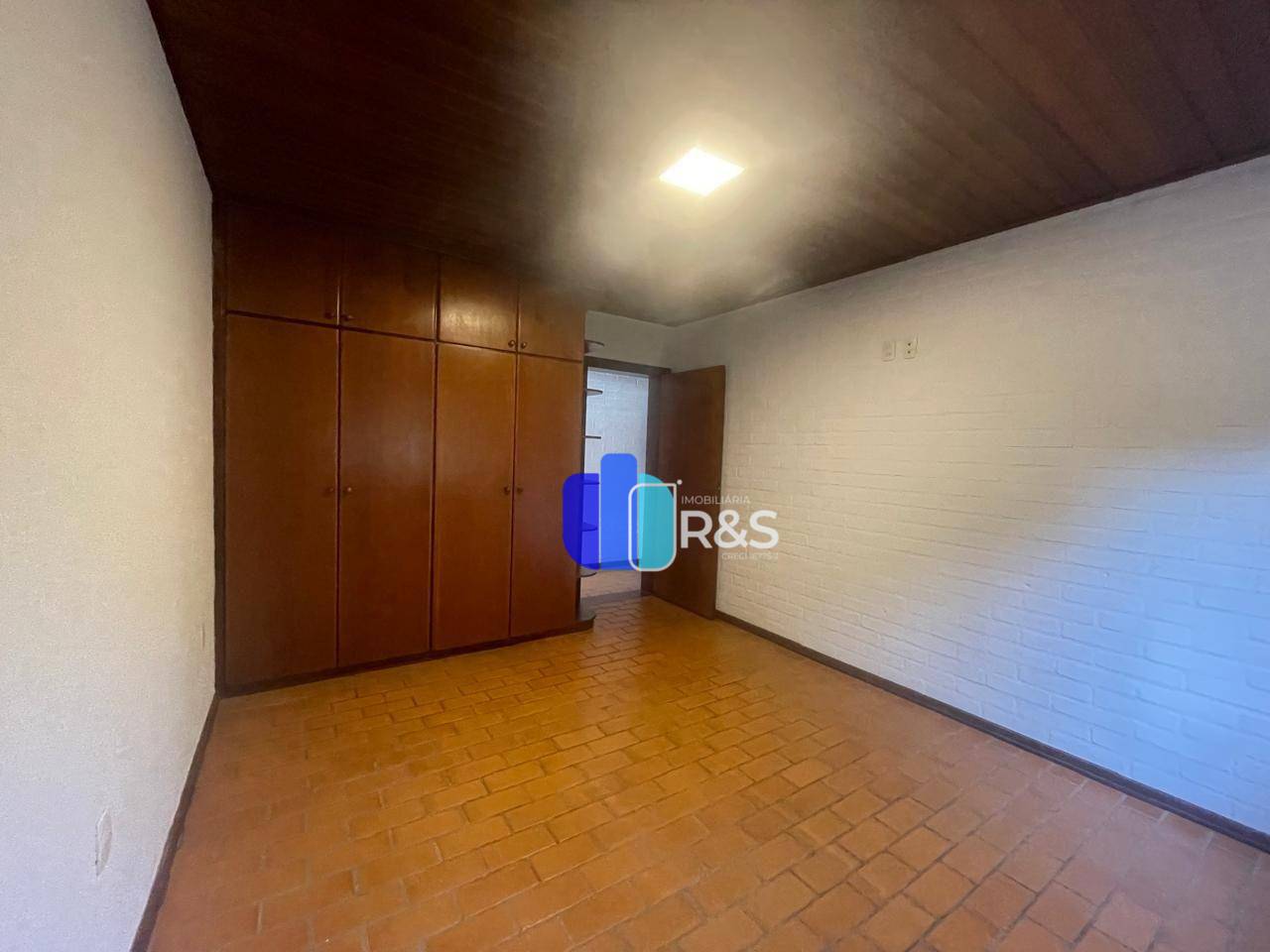 Casa de Condomínio à venda com 5 quartos, 305m² - Foto 22