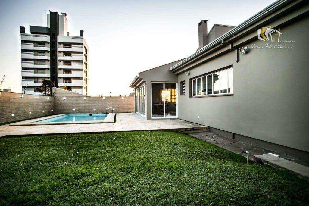 Casa à venda e aluguel com 4 quartos, 425m² - Foto 3