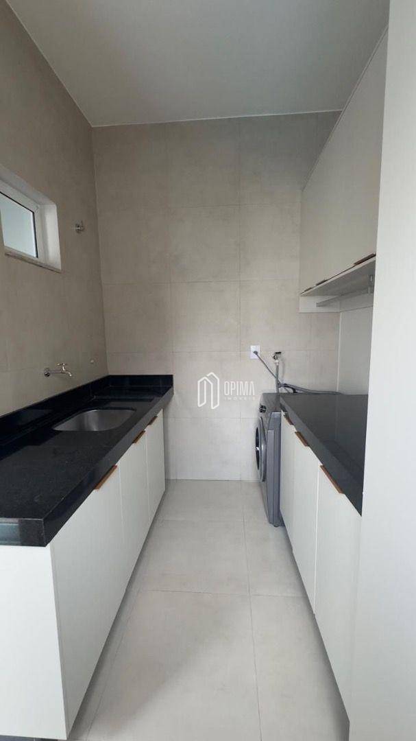 Casa à venda com 3 quartos, 210m² - Foto 17