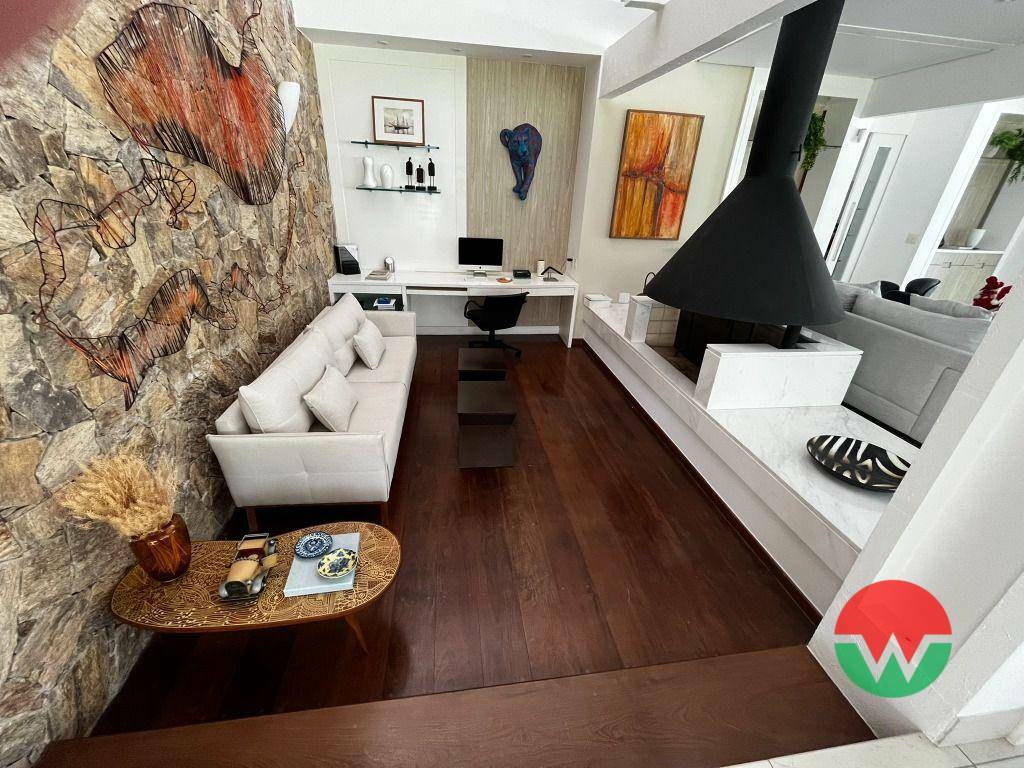 Casa de Condomínio para alugar com 5 quartos, 700m² - Foto 19