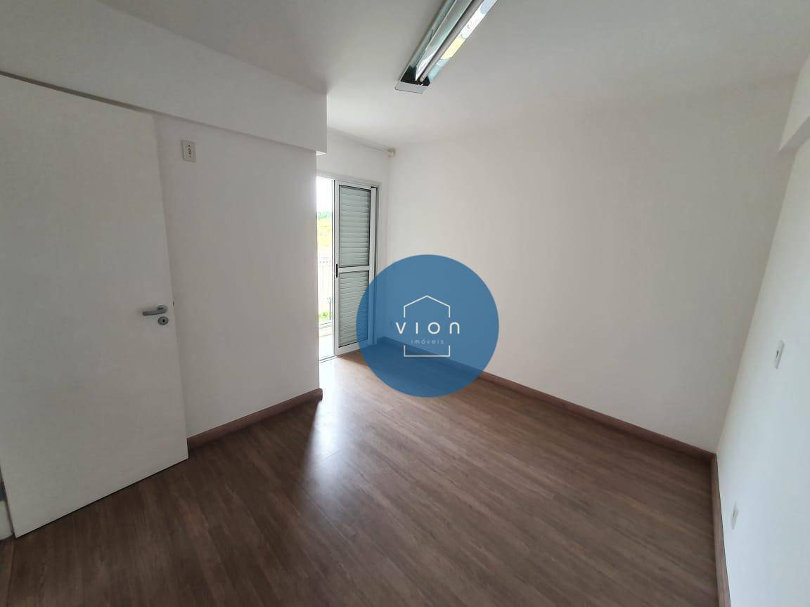 Apartamento à venda com 3 quartos, 65m² - Foto 7