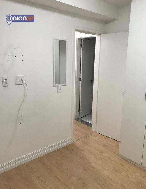 Apartamento à venda com 2 quartos, 60m² - Foto 7