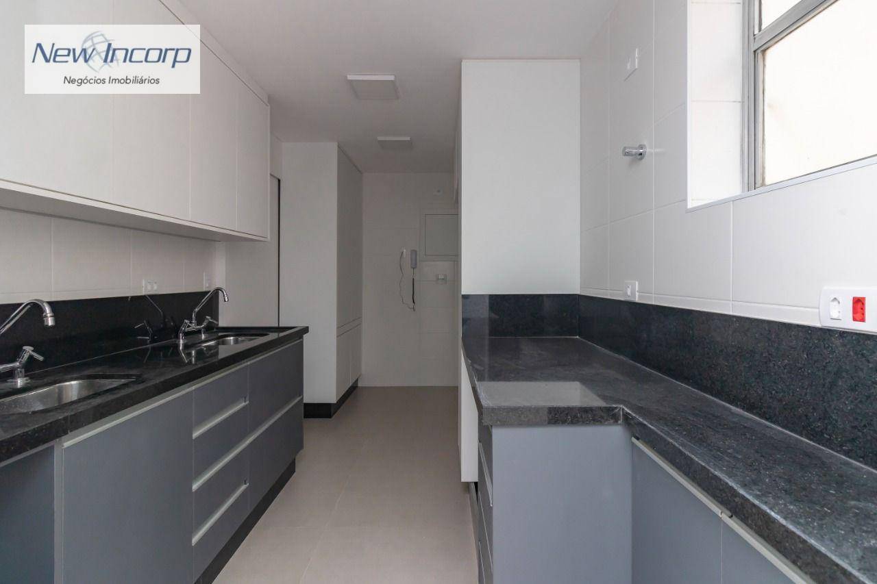 Apartamento à venda com 4 quartos, 170m² - Foto 8