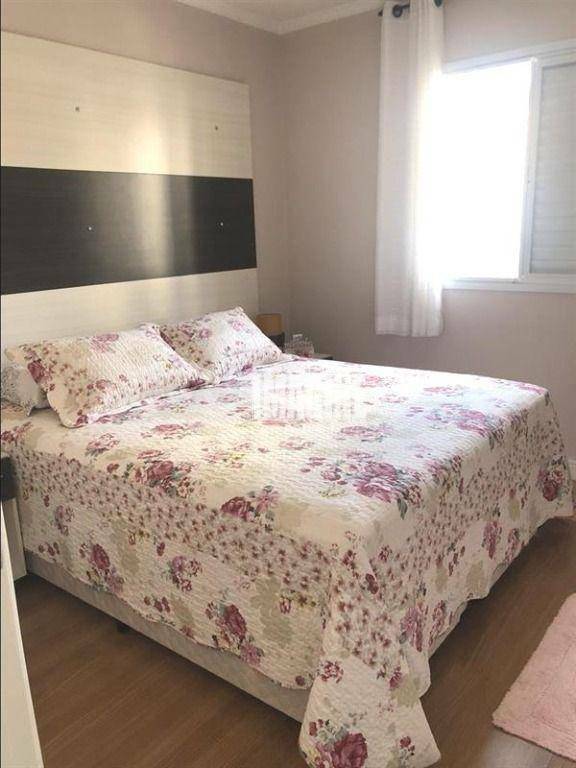 Apartamento à venda com 3 quartos, 65m² - Foto 3