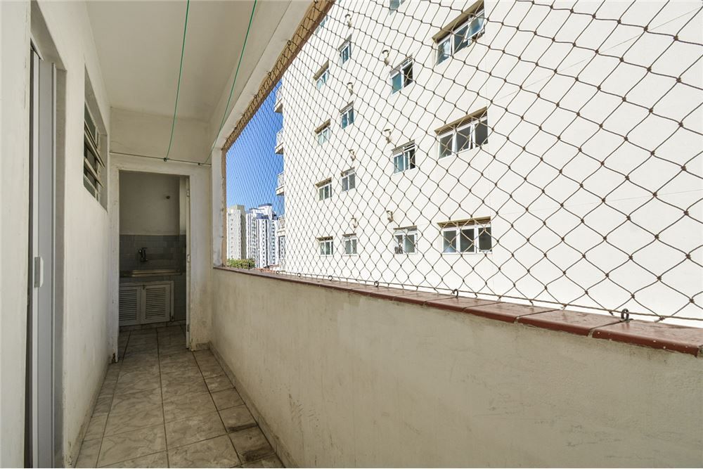 Apartamento à venda com 3 quartos, 70m² - Foto 24