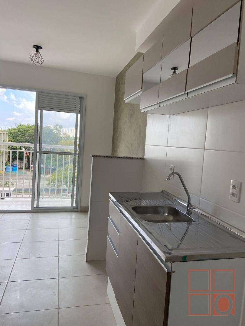 Apartamento à venda com 2 quartos, 40m² - Foto 2