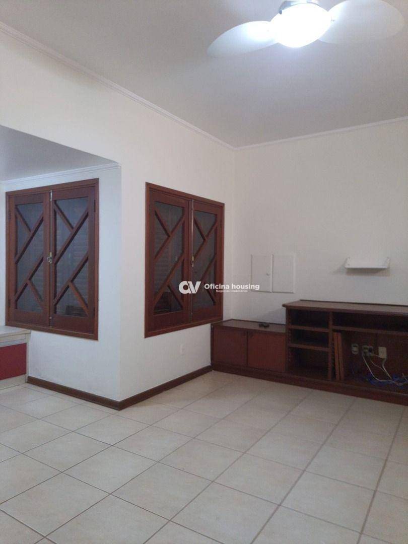 Sobrado à venda com 3 quartos, 370m² - Foto 44