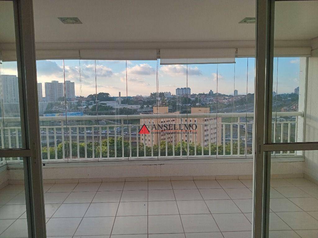 Apartamento para alugar com 3 quartos, 107m² - Foto 5