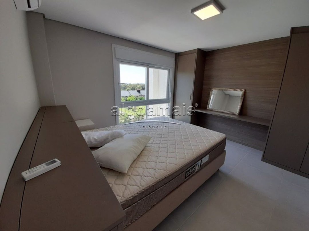 Apartamento à venda com 3 quartos, 228m² - Foto 6