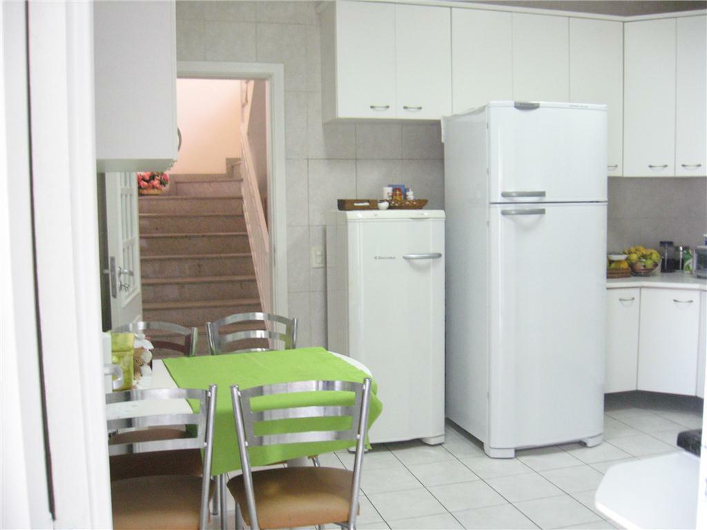 Casa à venda com 3 quartos, 400m² - Foto 17