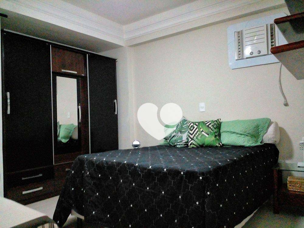 Apartamento à venda com 2 quartos, 80m² - Foto 11