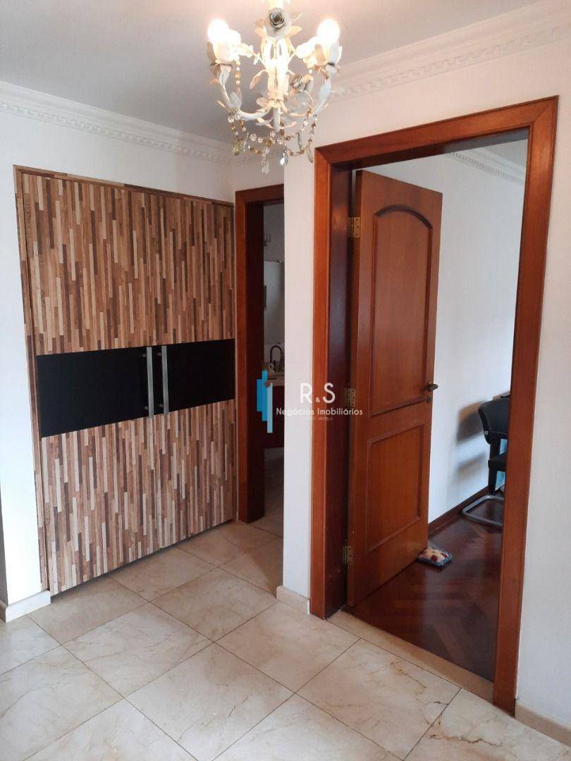 Casa à venda com 3 quartos, 350m² - Foto 21