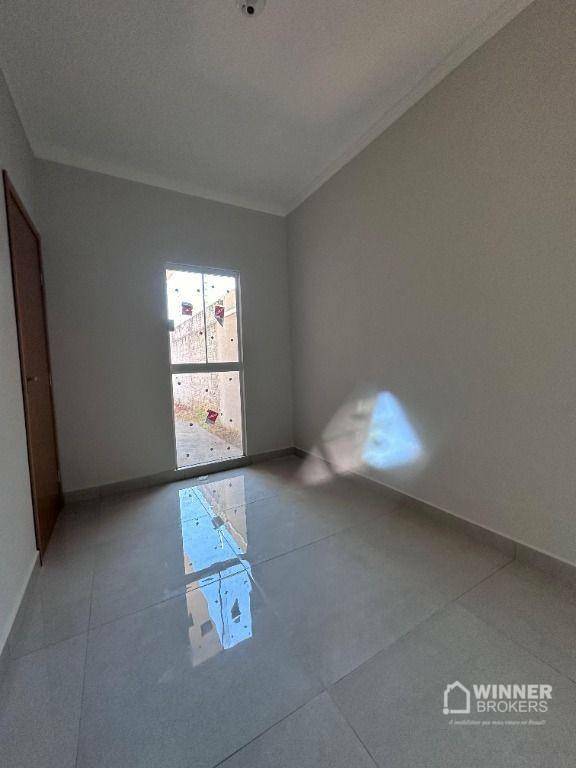 Casa para alugar com 3 quartos, 75m² - Foto 4