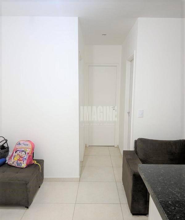 Apartamento à venda com 2 quartos, 44m² - Foto 4