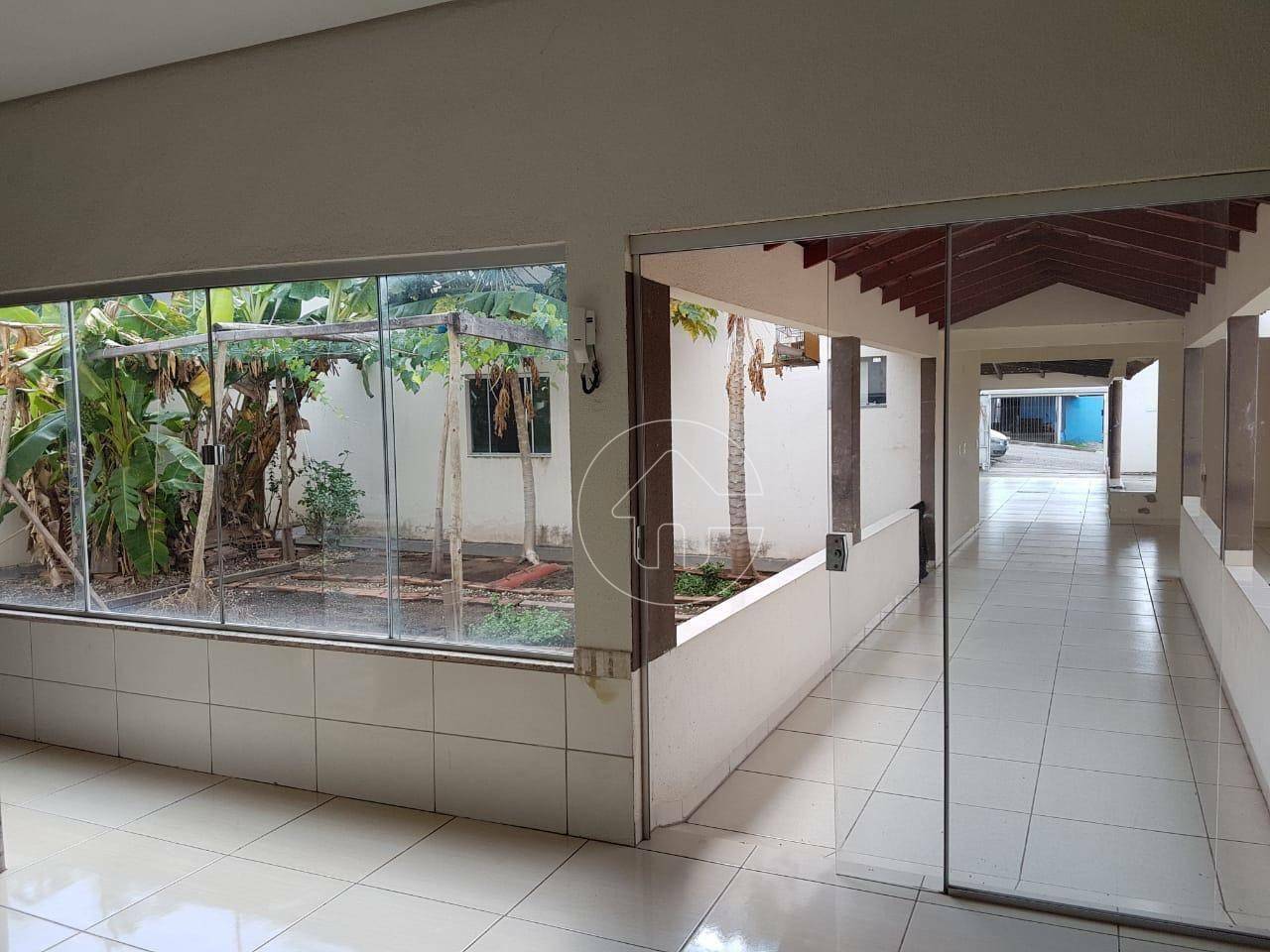 Casa à venda e aluguel com 3 quartos, 200m² - Foto 17